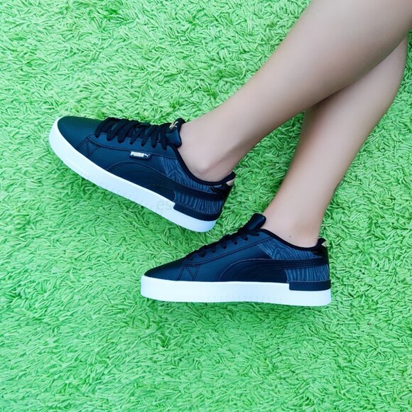 Puma Jada Tiger Sneaker - Picture 8 of 8